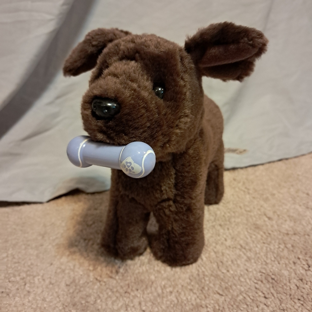 American Girl Chocolate Lab w/ magnetic bone, poseable, EUC, retired 2014